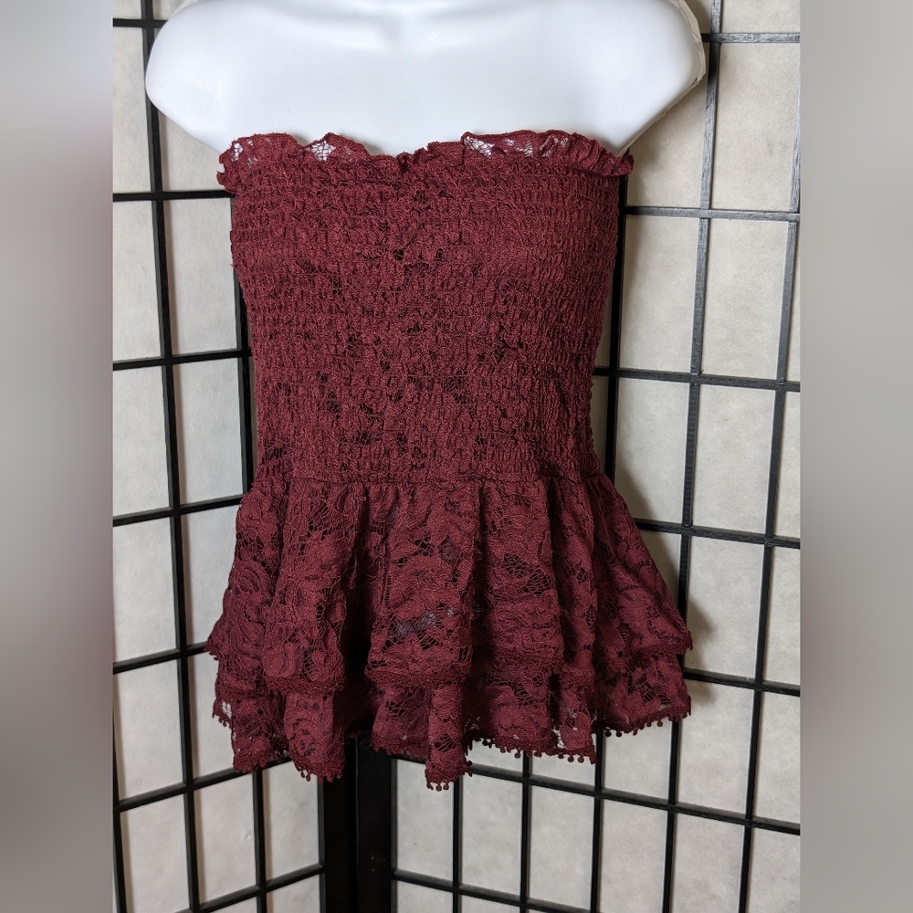 Rue 21 Ruffled Lace Tube Top. L